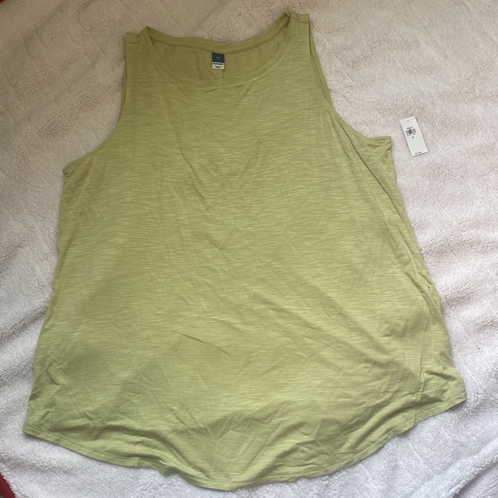 🌿3/$15 - Old Navy 2X NWT Luxe Tank Top